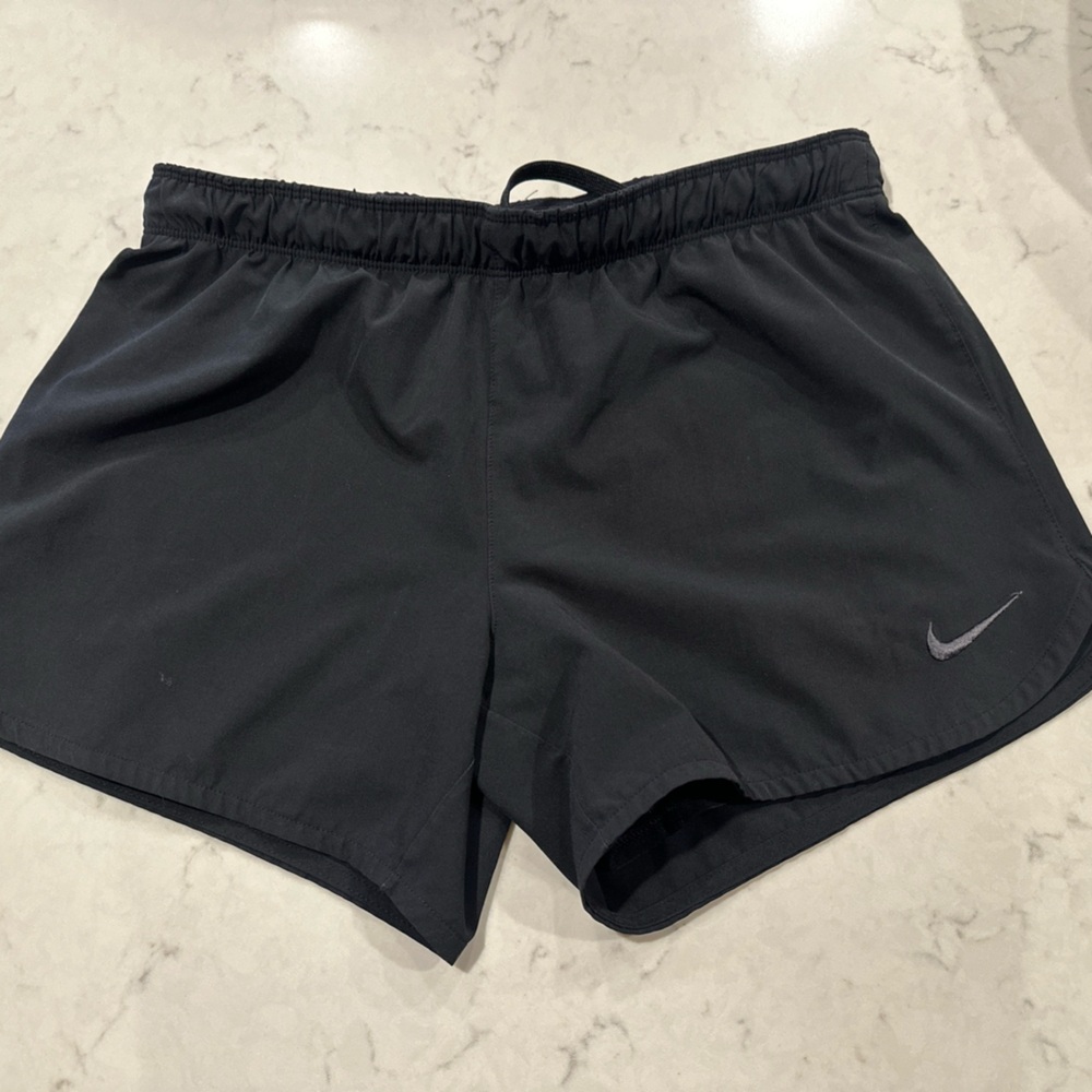 Nike Women's black Athletic Shorts